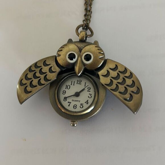 OWL Watch Necklace - Picture 1 of 6